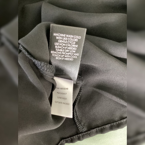 Like New Torrid 3X Georgette Lace Yoke Flutter Sleeve Top~Deep Black~Plus Blouse - Picture 11 of 14